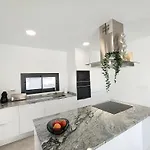 R-40-2 Luxurious Los Montesinos