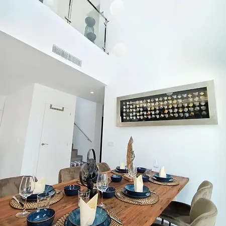 R-40-2 Luxurious With Pool Сasa de vacaciones *